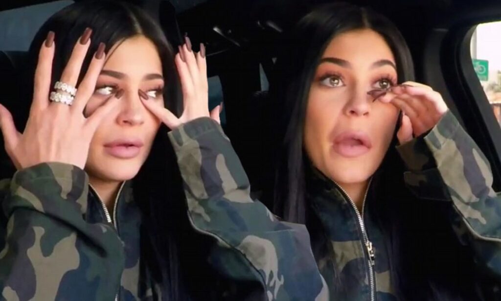 Kylie jenner crying