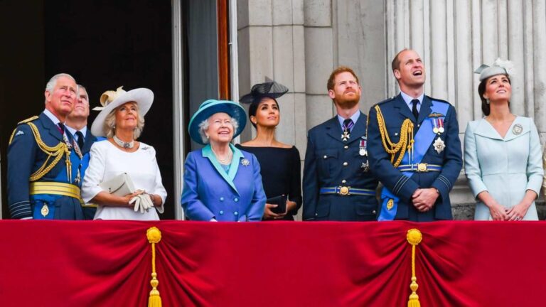 conspiration famille royale dangletterre