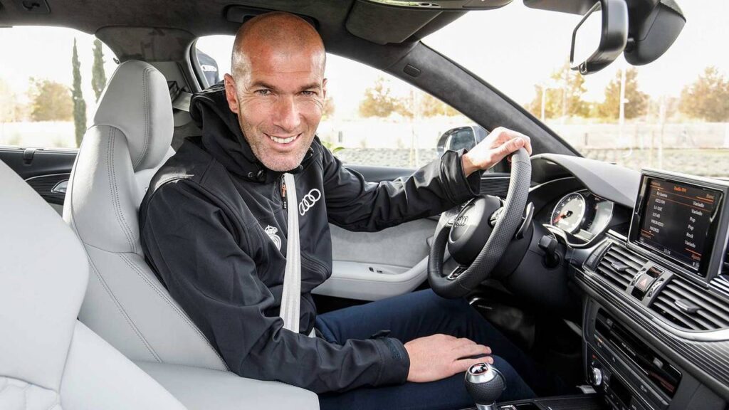 entrega-de-vehiculos-audi-a-los-jugadores-del-real-madrid entrega-de-vehiculos-audi-a-los-jugadores-del-real-madrid