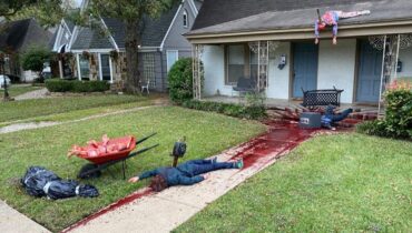 Ces décorations d’Halloween ont fait flipper les voisins tellement qu’ils ont appelé la police