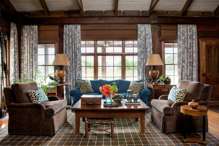 Country-Curtains-for-Living-Room-Spaces.jpg