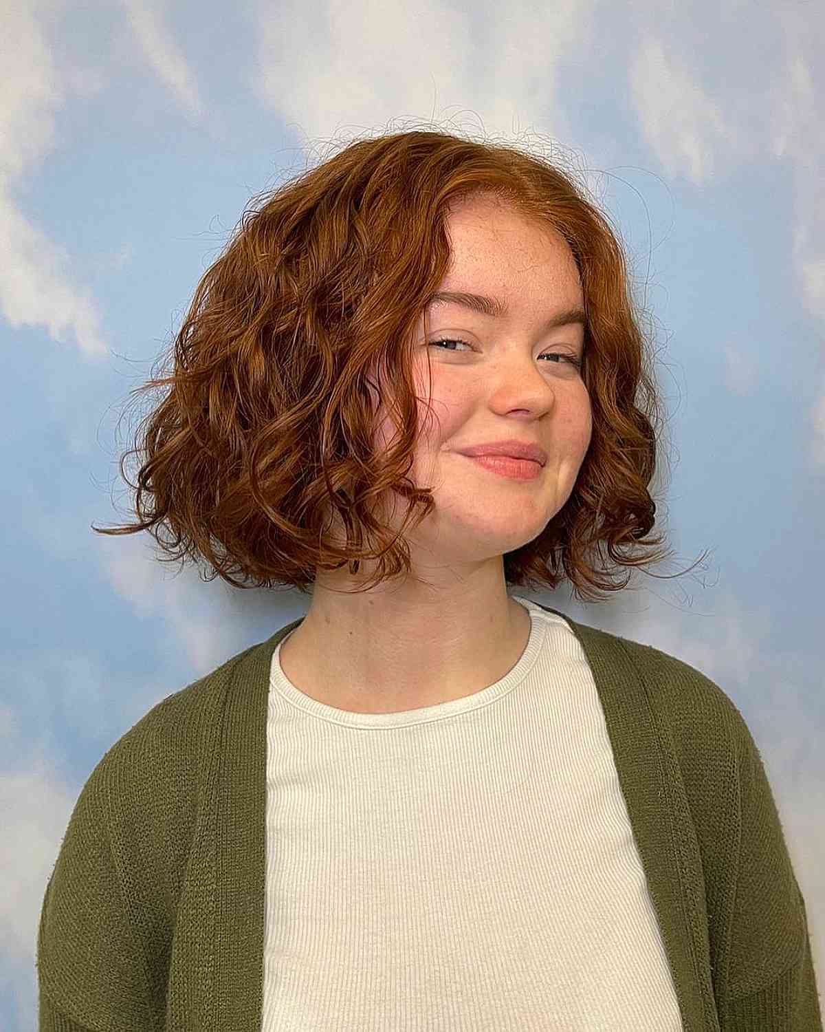 Ginger Light Brown Curly Bob pour cheveux courts