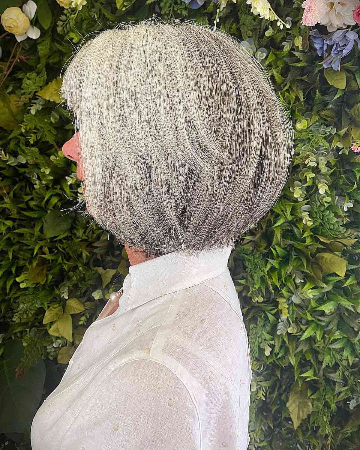Wedge Lob Cut sur cheveux gris
