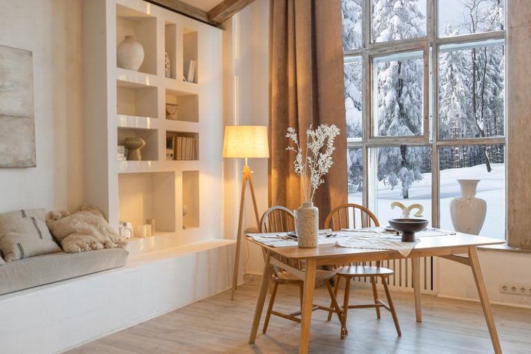 1670207541_61-Cozy-Reading-nook-ideas-for-small-and-large-spaces.jpg