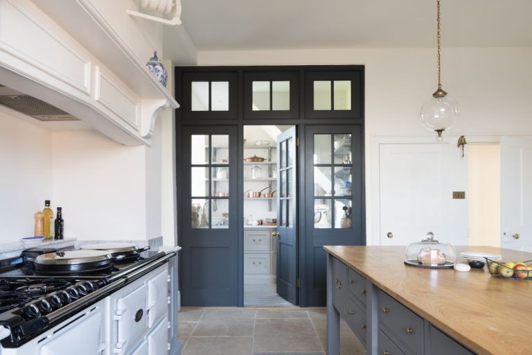 Glass-Pantry-Door-Ideas.jpg