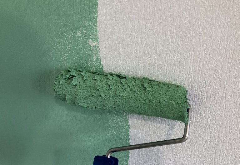 Second-coat-of-paint-drying-time.jpg