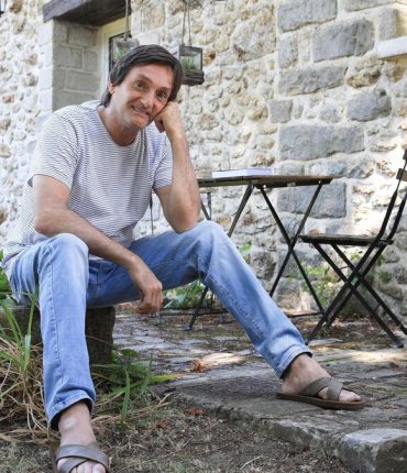 Accident de Pierre Palmade : des photos des deux passagers de l&rsquo;humoriste dévoilées