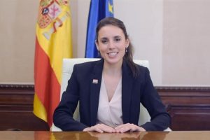 Espagne : un congé menstruel créé par les députés, une première en Europe