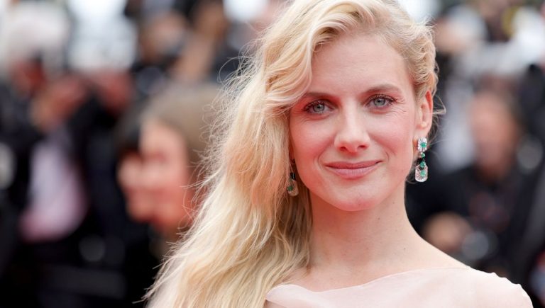 1200x680_melanie_laurent