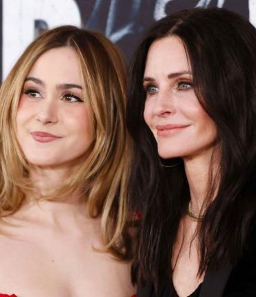 Courteney Cox : rare apparition en duo avec sa fille Coco Arquette, sublime sur le tapis rouge