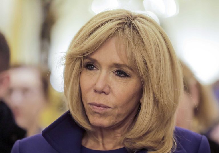 Brigitte-Macron-face-aux-polemiques-elle-repond-en-toute-transparence