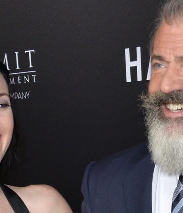 Mel Gibson : qui est sa jeune compagne Rosalind Ross ?