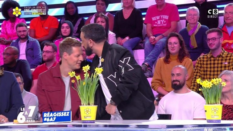 cyril-hanouna-emu-sms-plein-sincerite-matthieu-delormeau-qui-lui-fait-verser-une-petite-larme
