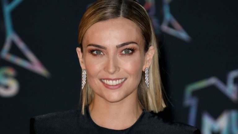 ines-vandamme-danse-avec-les-stars-en-couple-elle-presente-son-seduisant-compagnon