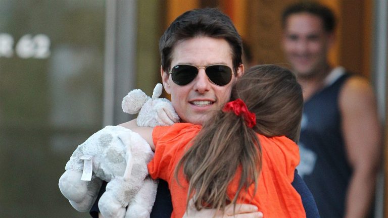 tom-cruise-pere-absent-pour-sa-fille-suri-c-est-tragique-3