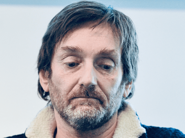 Affaire-Pierre-Palmade-l-escort-boy-qui-a-menace-de-divulguer-des-videos-compromettantes-condamne-a-9-mois-de-prison
