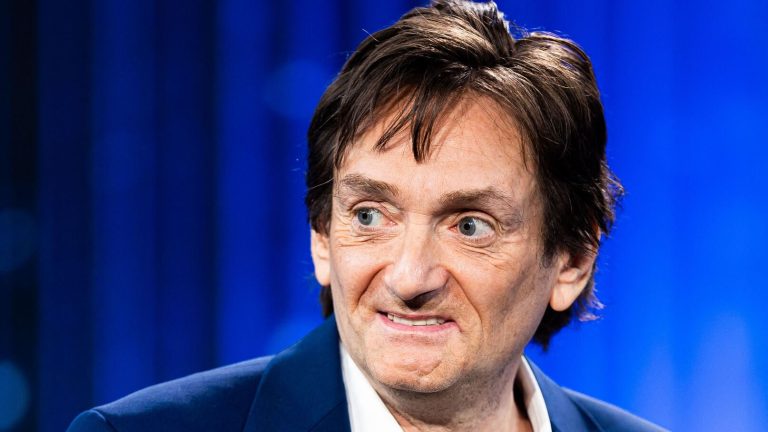 exclu-pierre-palmade-hospitalise-endette-nouveau-coup-massue-avait-pas-venir