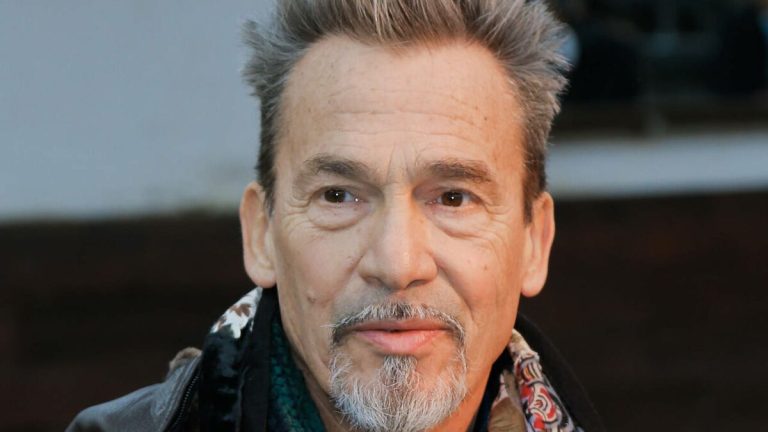 florent-pagny-revele-pourquoi-il-a-refuse-de-porter-le-cercueil-de-johnny-hallyday-a-la-madeleine