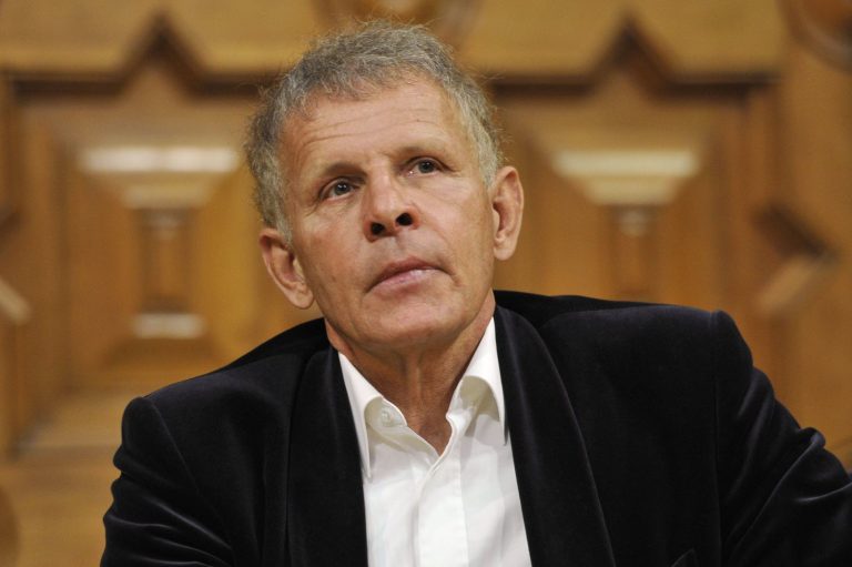 ppda-a-fait-l-objet-de-26-plaintes-depuis-le-debut-du-scandale-donc-8-pour-viol-la-plupart-ont-ete-classees-sans-suite-faute-de-preuve-ou-pour-prescription-photo-bruno-bebert-sipa-1651048760