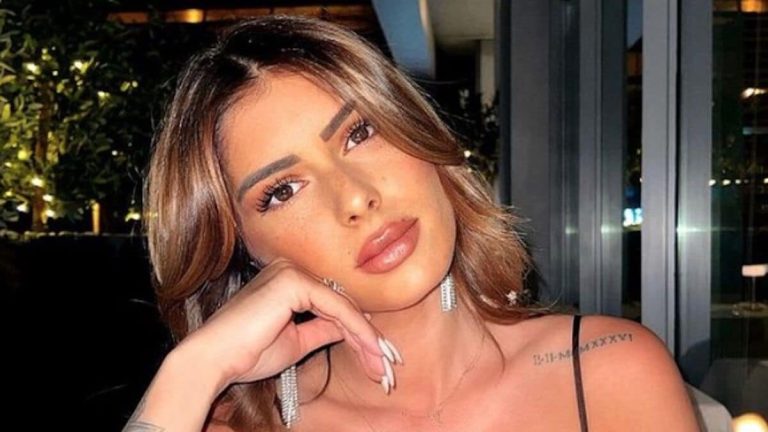 sarah-lopez-enceinte-quand-tom-brusse-la-quittee-jai-eu-un-retard-de-12-jours