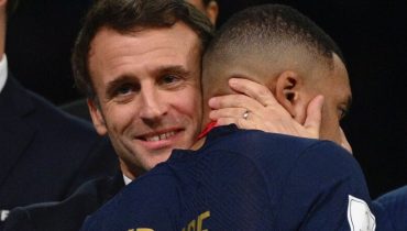 Kylian Mbappé bientôt sur le départ du PSG ? Emmanuel Macron s’en mêle