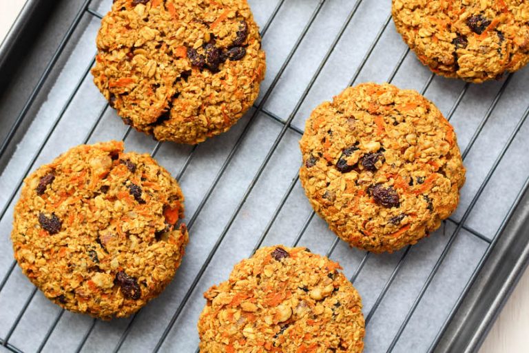 Carrot-Cake-Breakfast-Cookies-1