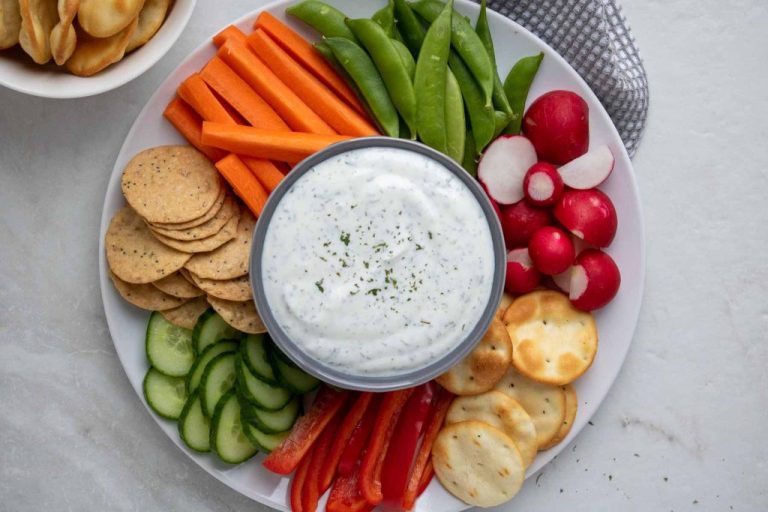Greek-Yogurt-Ranch-Dip-Stephanie-Kay-Nutrition-1-683×1024