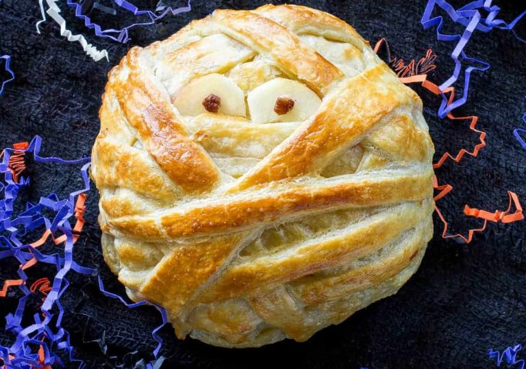Mummy-Brie-Appetizer-The-Girl-Who-Ate-Everything