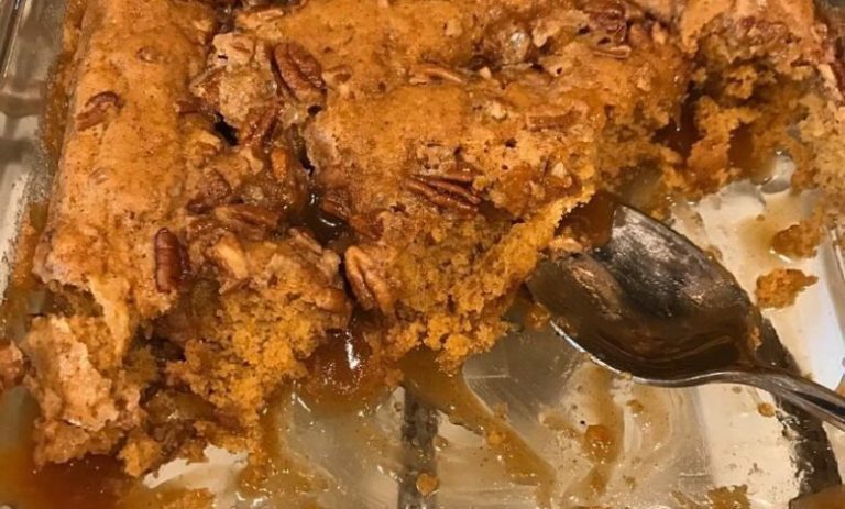Pumpkin-Pecan-Cobbler