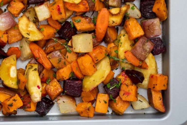 Roasted-Root-Vegetables-Stephanie-Kay-Nutrition-e1696857214651-1024×683