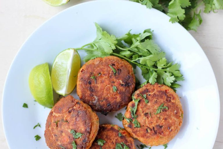 Thai-Salmon-Fish-Cakes-5