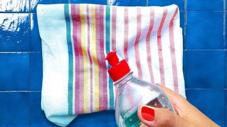 Verser-du-vinaigre-sur-un-torchon-vous-permettra-de-vous