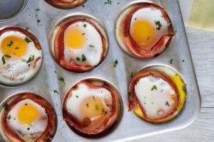 Muffins au bacon et aux œufs