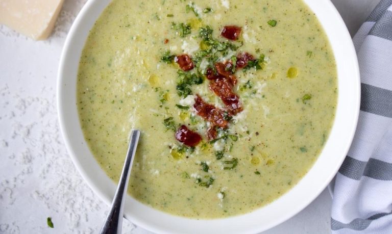 broccoli-potato-soup-recipe-1024×682