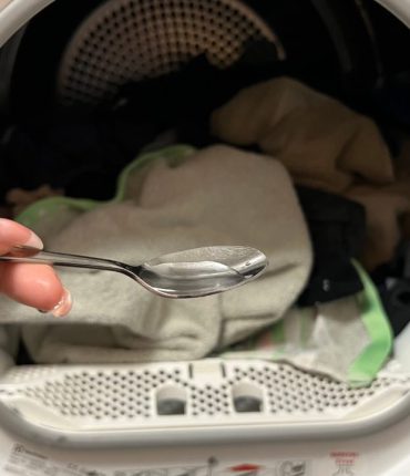 Oubliez l&rsquo;Assouplissant : Astuces pour un Linge Qui Sent Bon