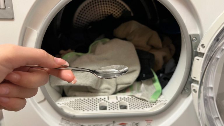 il-suffit-de-lajouter-a-la-machine-a-laver-–