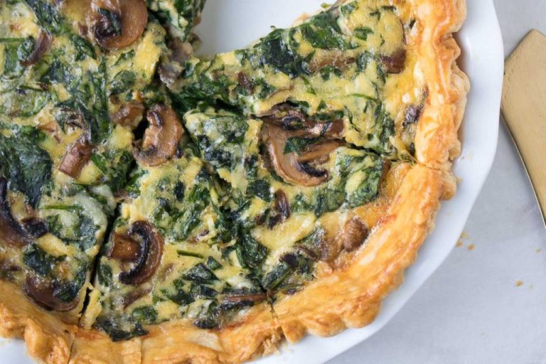spinach-mushroom-quiche-0-1024×682