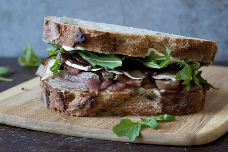 steak-sandwich