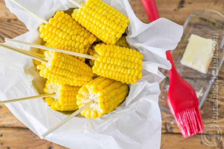 1699610471_243_Boiled-Corn-on-the-Cob-Recipe