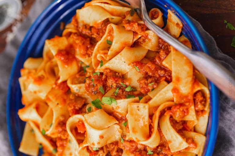Bolognese-Sauce-Recipe-VIDEO-NatashasKitchencom