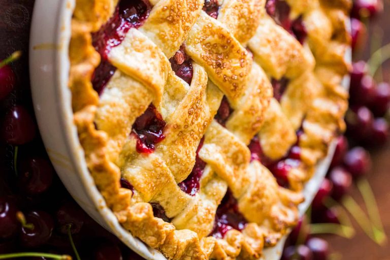 Classic-Cherry-Pie-Recipe-VIDEO