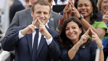 “S’il veut venir…” : Emmanuel Macron a reçu une drôle d’invitation de la part d’Anne Hidalgo