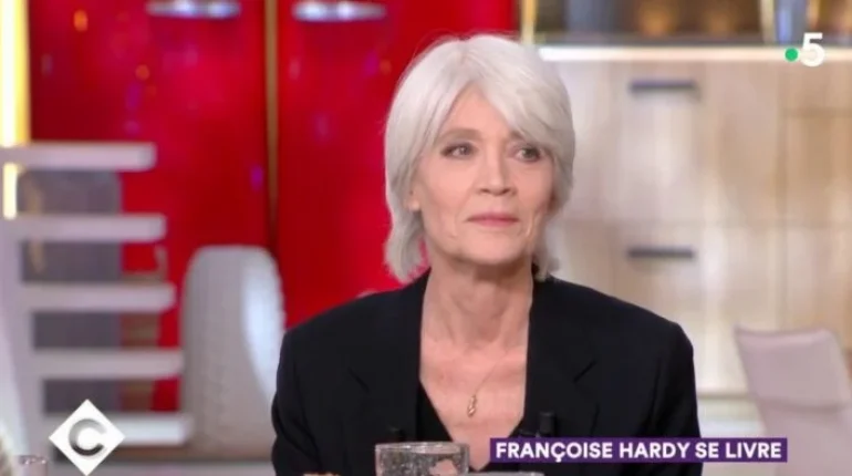 alarme état de santé Françoise Hardy lutte mère préoccupant santé témoignage Thomas Dutronc 