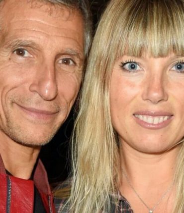 « J&rsquo;ai pleuré » : Nagui, bouleversé, adresse un sublime message à Mélanie Page pour son premier seul sur scène