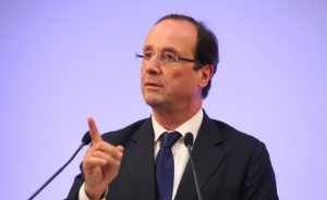 “Une larme a coulé…” : François Hollande, ce jour où il a craqué durant son quinquennat