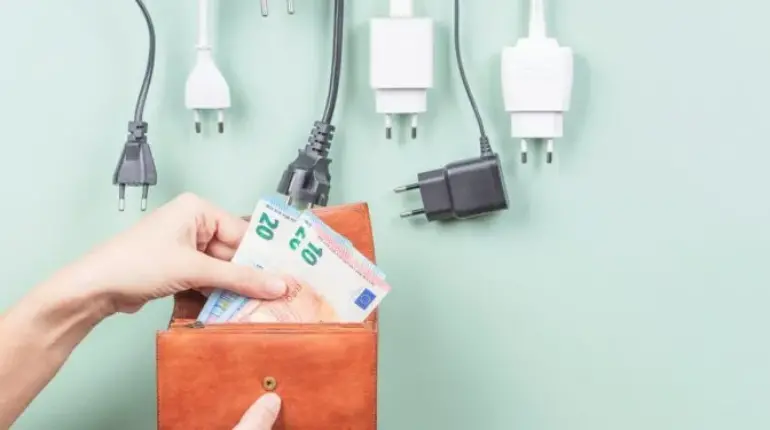 Réduisez vos factures en un clic: le secret des économies d’énergie se cache dans vos prises