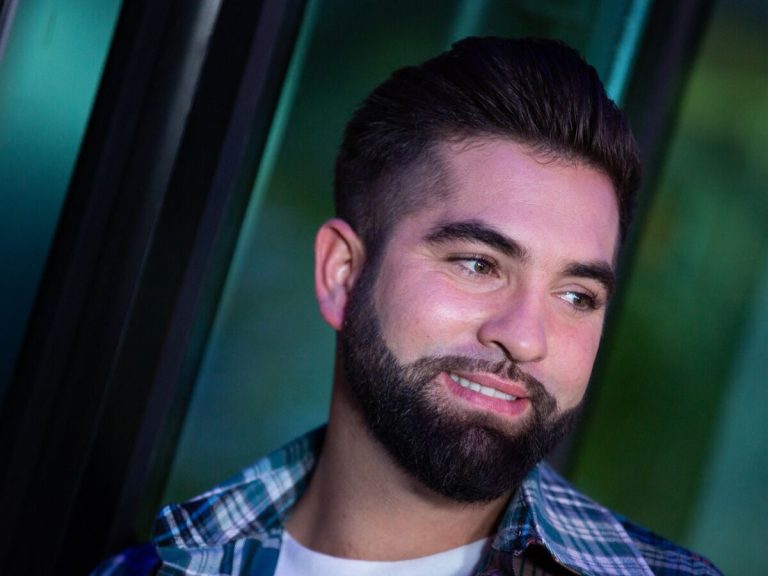 j-ai-ete-le-voir-je-lui-ai-fait-la-bise-kendji-girac-blesse-par-balle-sa-famille-donne-de-ses-nouvelles-et-raconte-les-circonstances-du-drame