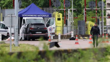Attaque d’un fourgon pénitentiaire dans l’Eure : deux agents tragiquement perdus, les auteurs seront poursuivis et punis