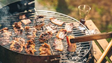 Gérer les nuisances olfactives des barbecues de voisinage : les recours possibles