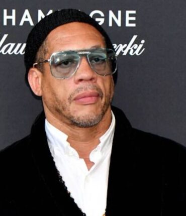 JoeyStarr confirme sa nouvelle relation amoureuse avec une jeune compagne